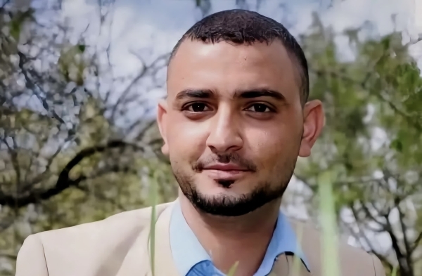 محكمة حوثية تقضي بالسجن على الكاتب المياحي على خلفية منشوراته