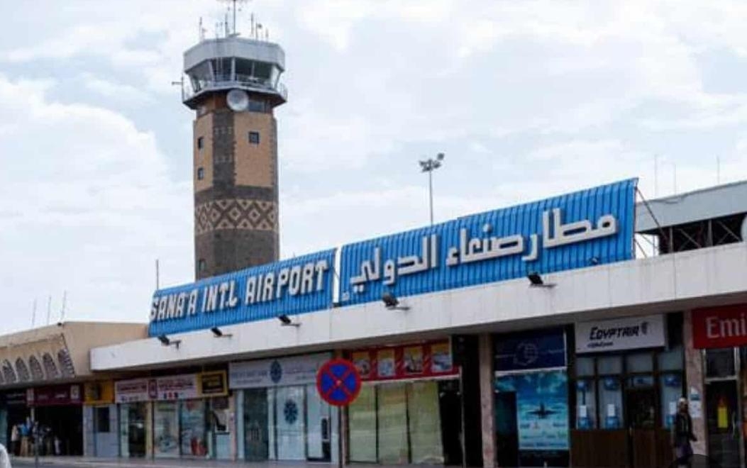 مليشيا الحوثي ترفض ارجاع قيمة التذاكر للمسافرين بعد تسببها بإغلاق مطار صنعاء