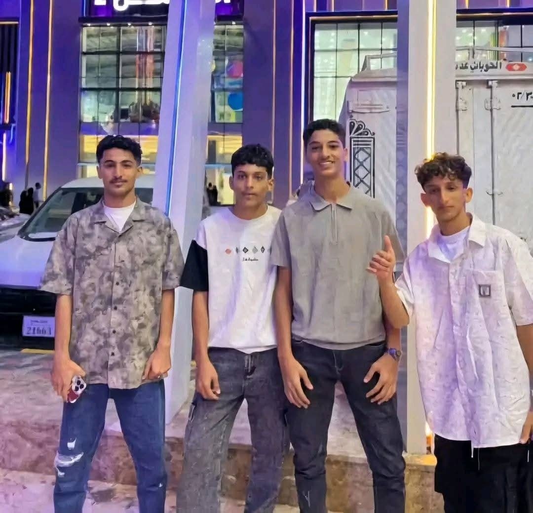 حادثة اثارت حزناً عارماً .. وفاة أربعة شبان في لحج اختناقاً داخل سيارتهم