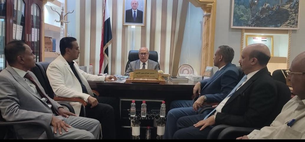 وزير الإدارة المحلية يناقش نتائج الزيارة التبادلية لجمهورية مصر العربية