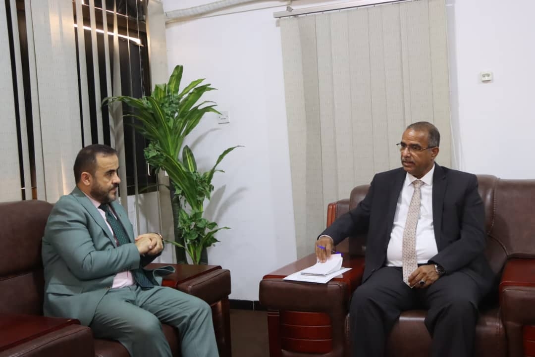 وزير الشؤون الاجتماعية يبحث مع الهجرة الدولية تعزيز التعاون لمواجهة تحديات المهاجرين