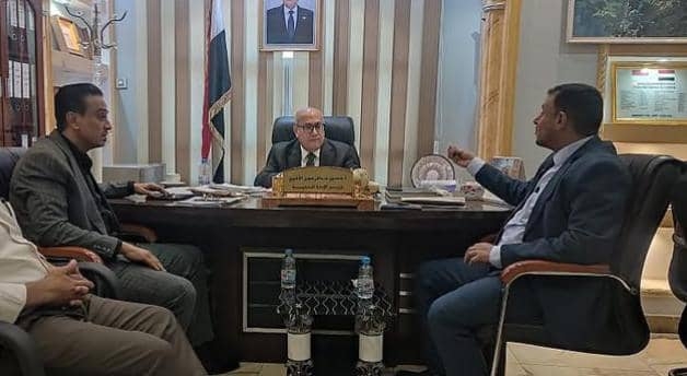 وزير الإدارة المحلية يناقش احتياجات الضالع من المشاريع التنموية