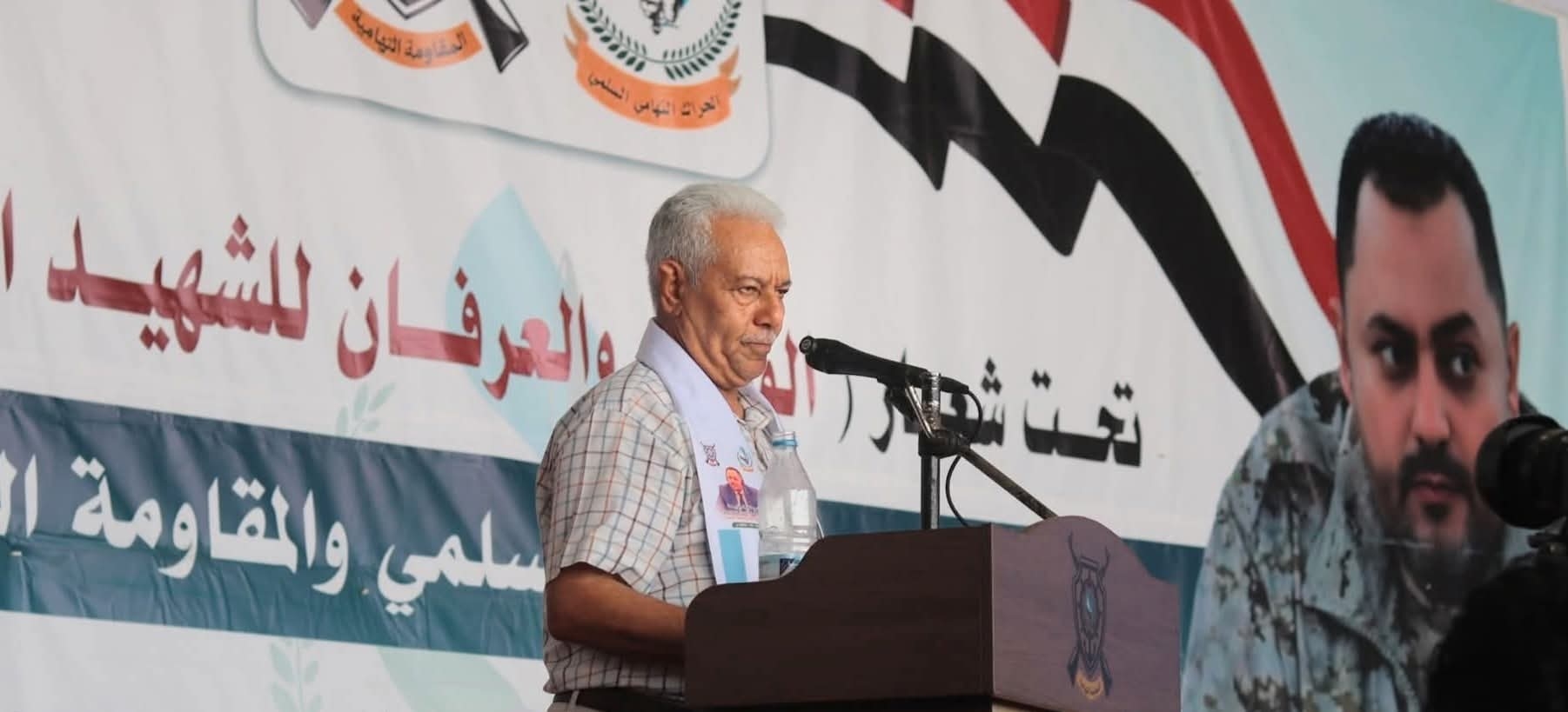 دعا لتأسيس تكتل إقليمي عربي يعيد التوازن للمنطقة.. نعمان في أربعينية الحجري: تعدد الولاءات داخل الشرعية يجهض المعركة.. والتحالف يغذّي الانقسام