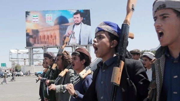 ضائقة مالية غير مسبوقة تدفع الحوثيين لاستخدام “ورقة التهديد” ضد الرياض