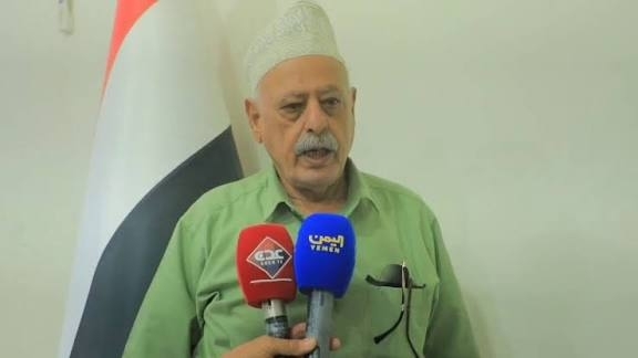 النائب المقطري يناقش أوضاع محتجزي أحداث المقاطرة مع السلطات في لحج ويطالب بضمان حقوقهم