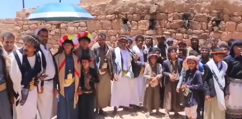 حملة حوثية تداهم قرية في ذمار بسبب السخرية من "الصرخة"