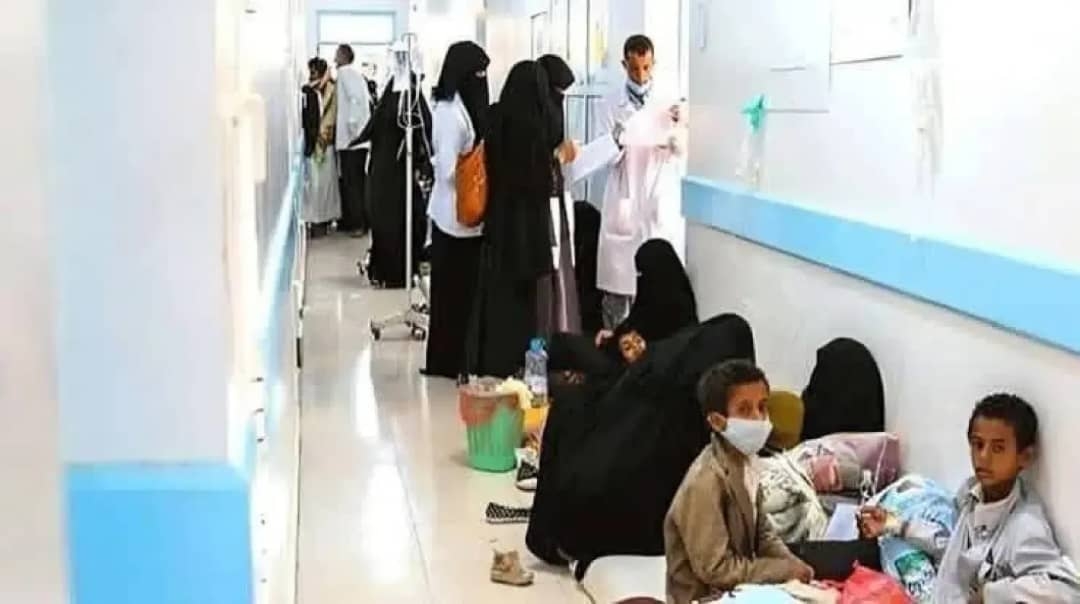 طوارئ صحية في أكبر مخيمات النزوح اليمنية بمأرب