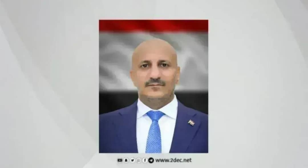 طارق صالح يعزي محسن بن كعلان بوفاة والده الشيخ ربيش.. ويعزي في وفاة البرلماني محمد مهدي الكويتي