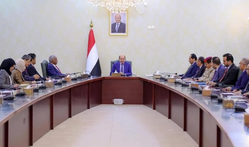 الحكومة تُحذر مجلس الأمن والامم المتحدة من خطر تهديدات حوثية للطيران المدني الدولي