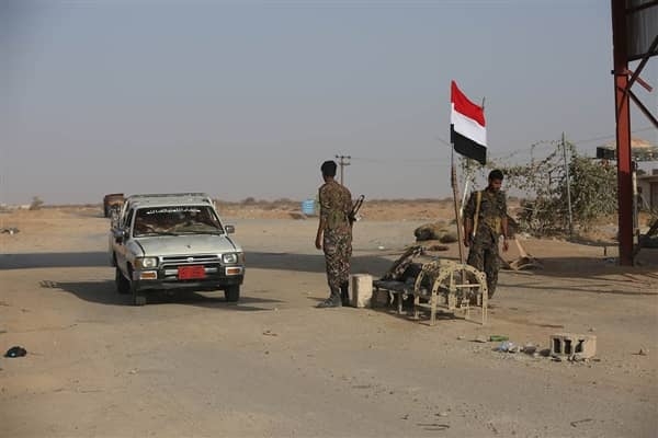 استشهاد جنديين في هجوم للقاعدة على موقع أمني في شبوة
