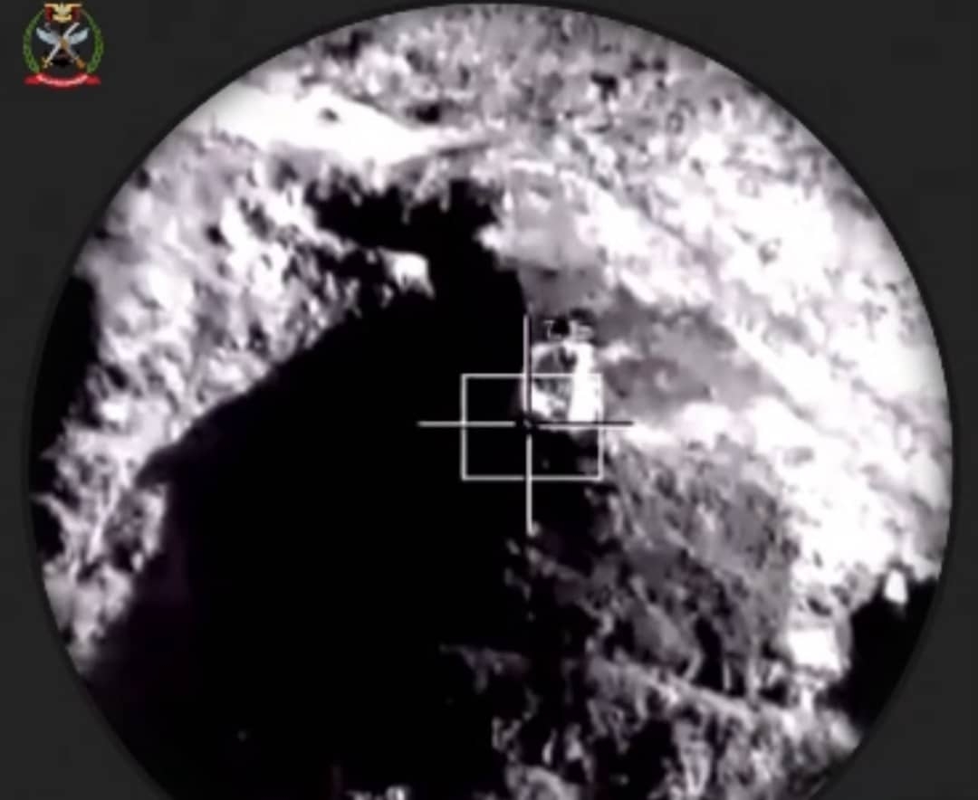 القوات المسلحة: نفذنا 1119 عملية استهداف وحيدنا 427 عنصراً من الحوثيين ودمرنا 142 عربة عسكرية